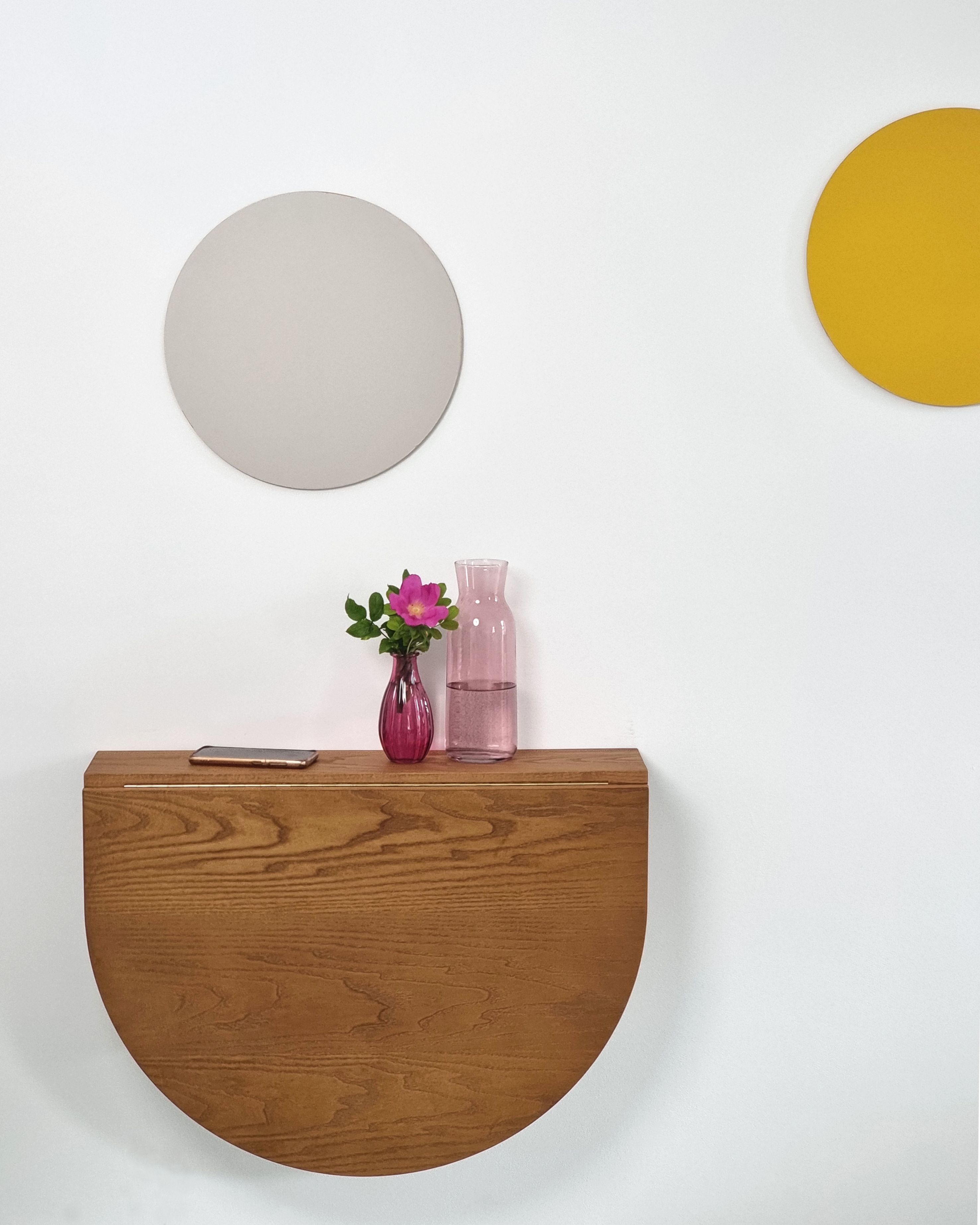 KLAPP - półowalny stół ścienny